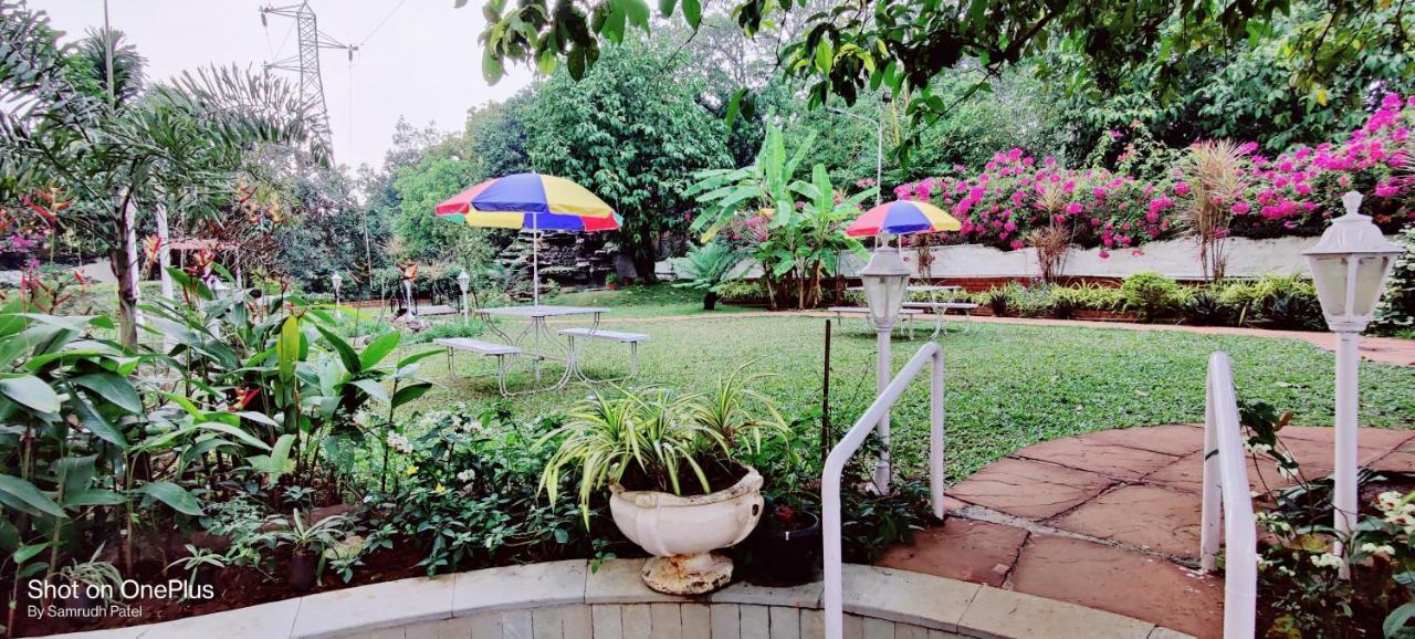 Lake View Resort Lonavla Zewnętrze zdjęcie